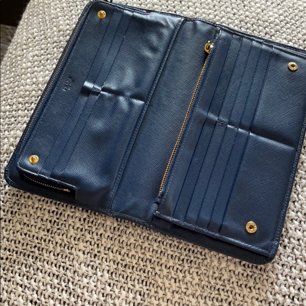 PRADA travel wallet - Picture 13 of 16